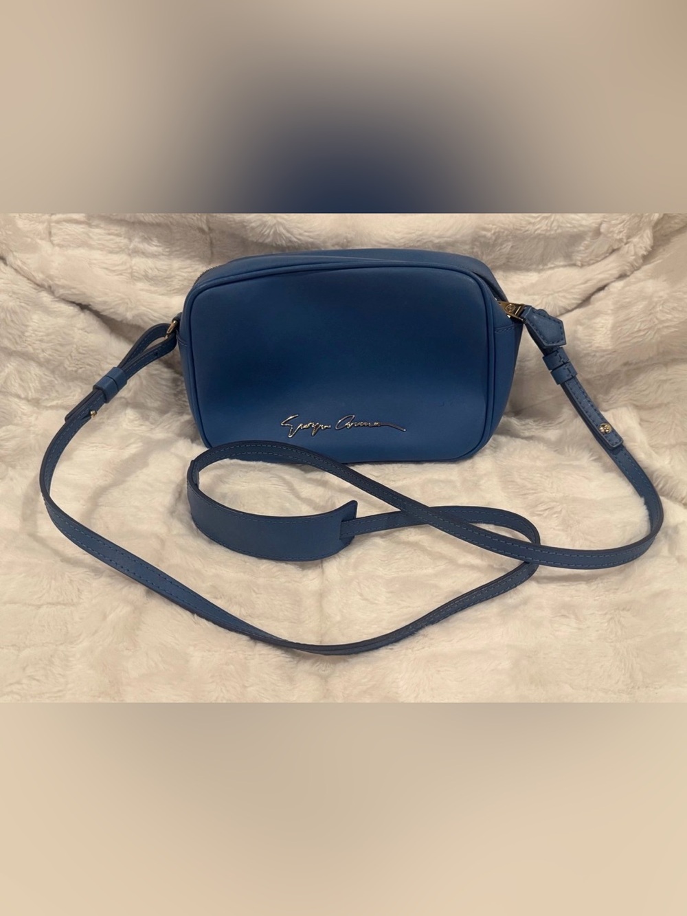 ⭐️ Authentic Georgio Armani Blue Leather Camera Bag Crossbody ⭐️